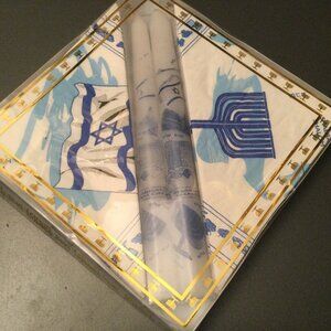 Israel Gift Set of 2 artistic Candles & 10 Napkins Tal Marketing